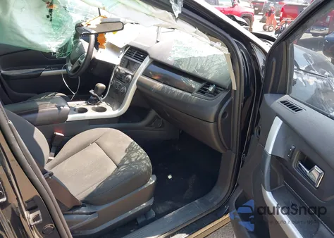 2013 Ford Edge Se z USA, uszkodzony, nr VIN 2FMDK3GC8DBE05536